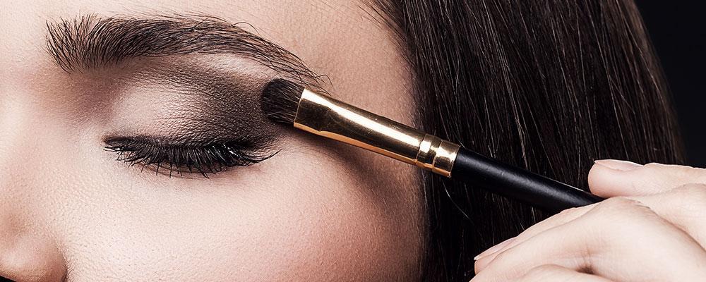 Tus ojos, el maquillaje y sus cuidados.