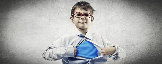 ¿Cómo hacer que tus hijos quieran usar lentes?